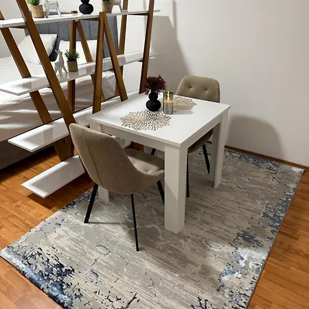 Apartment Papa Glisa